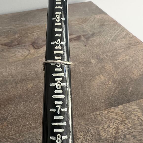 Silver tone leaf spiral wrap pinky ring - size 5 - Picture 4 of 5